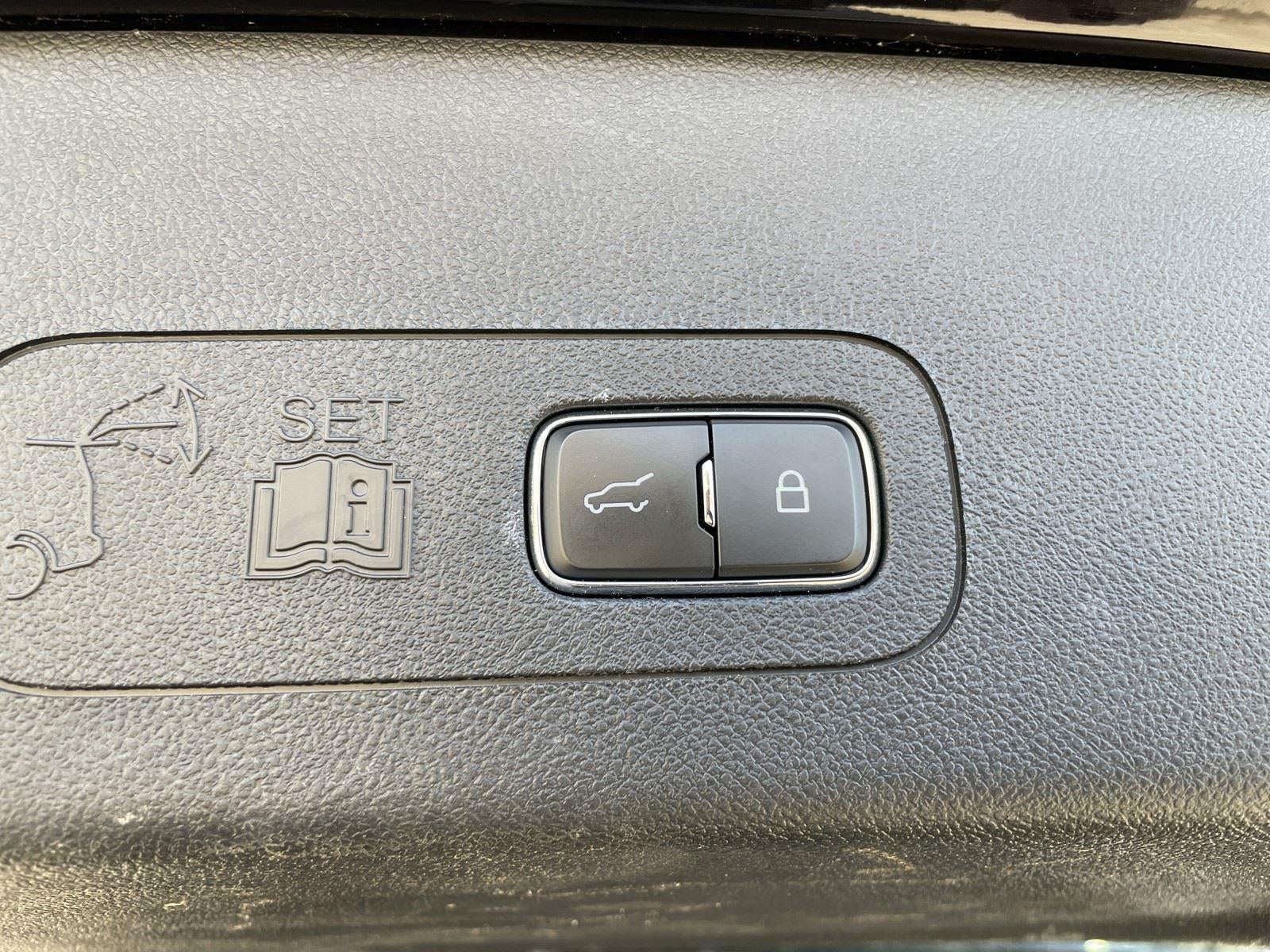 2023 Lincoln Aviator Standard