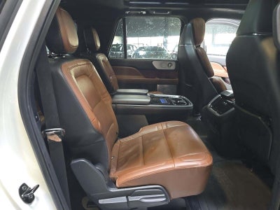 2023 Lincoln Navigator L Reserve