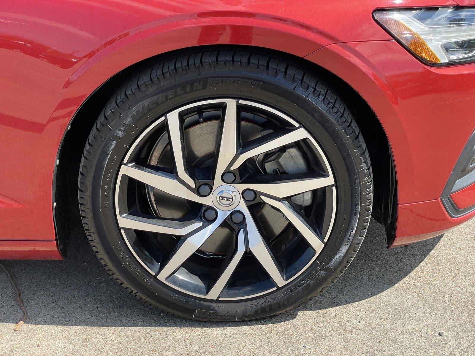 2020 Volvo S60 Momentum