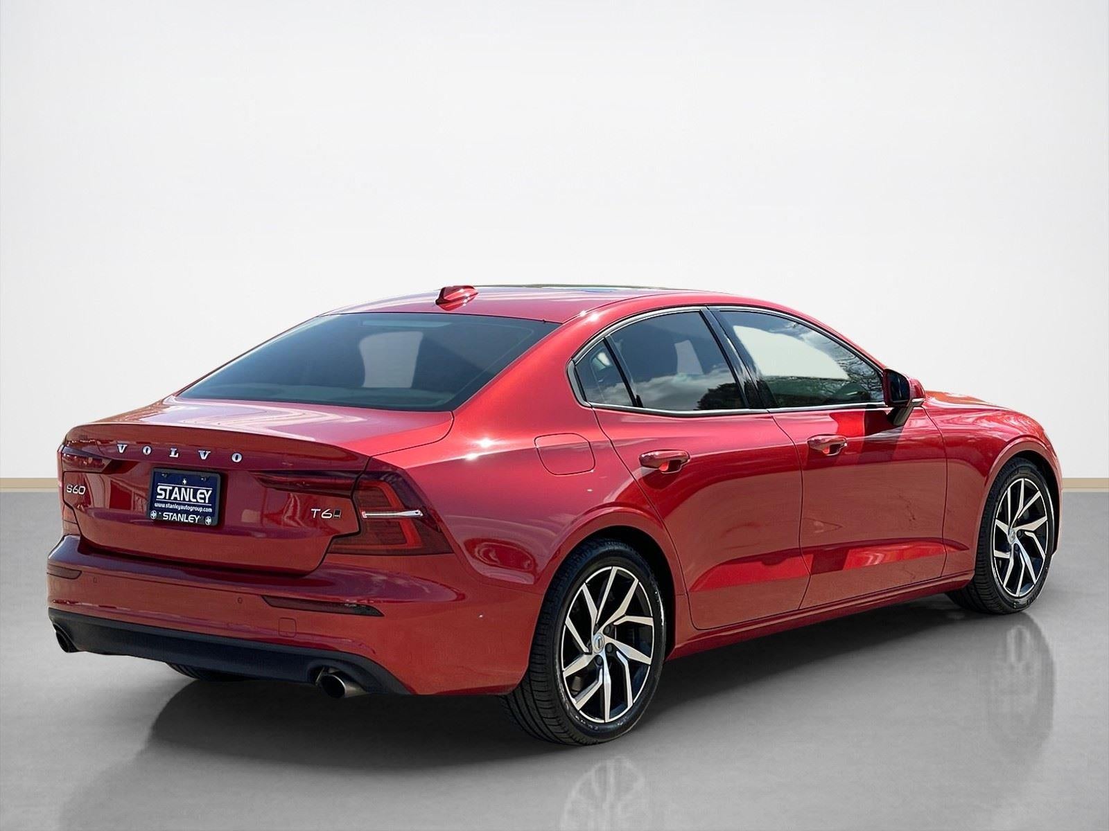 2020 Volvo S60 Momentum