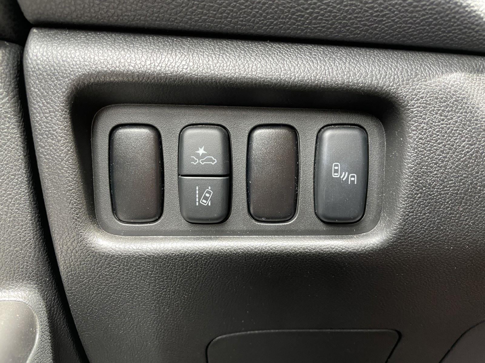 2025 Mitsubishi Outlander Sport SE