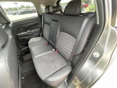 2025 Mitsubishi Outlander Sport SE