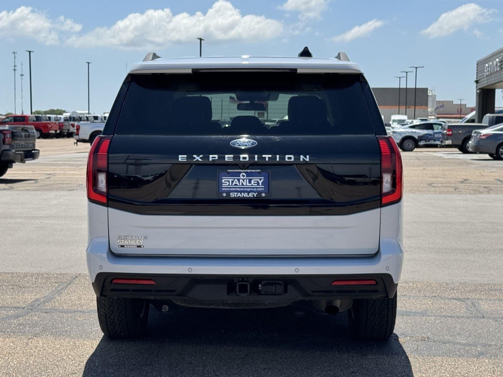 2025 Ford Expedition Active