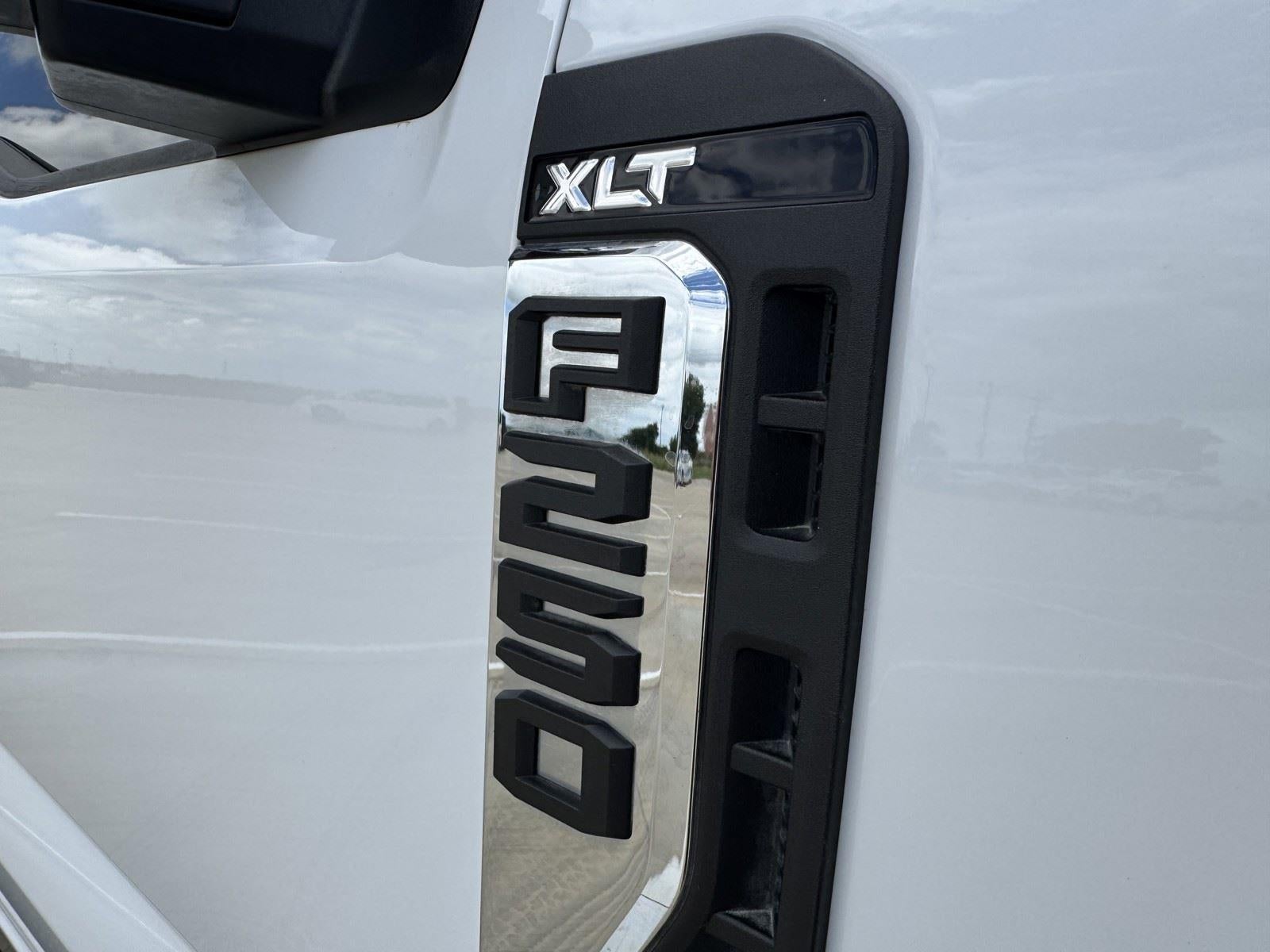 2024 Ford Super Duty F-250 SRW XLT