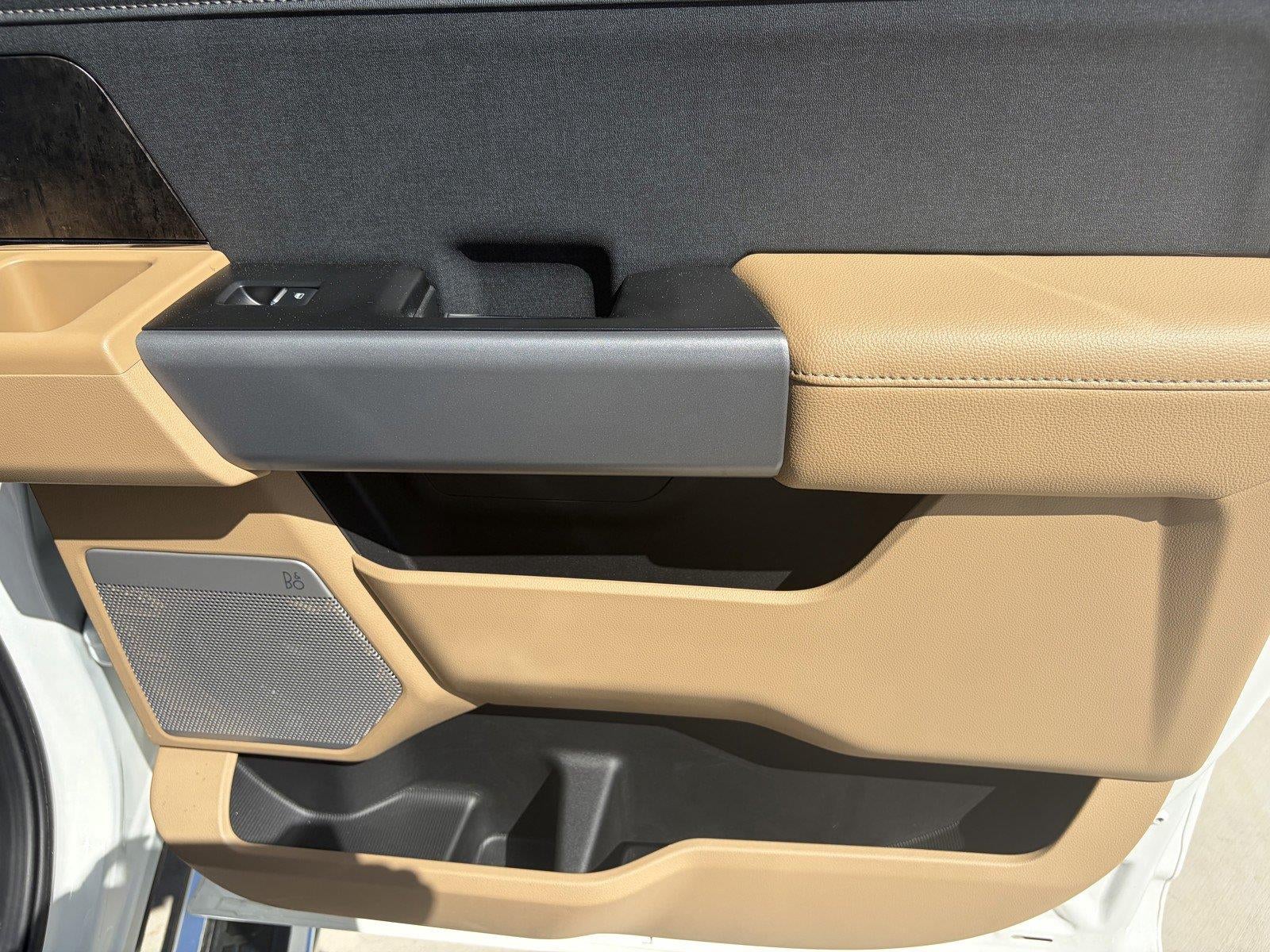 2024 Ford Super Duty F-350 Drw LARIAT