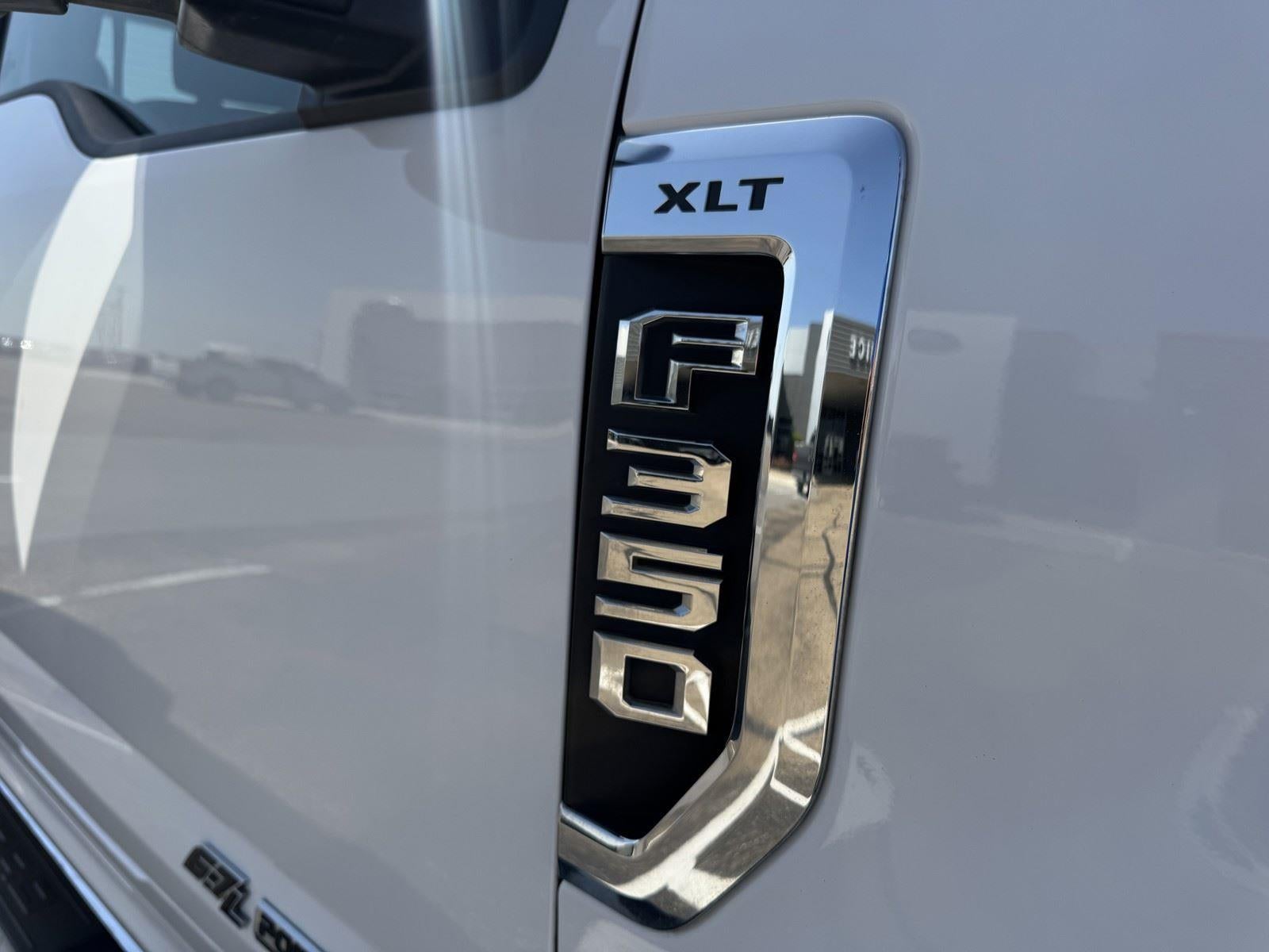 2022 Ford Super Duty F-350 DRW XLT