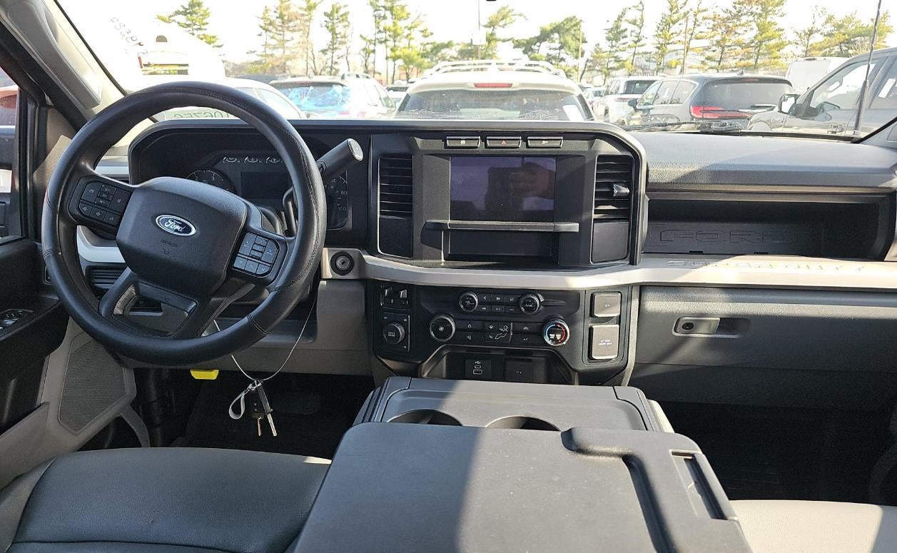 2023 Ford Super Duty F-350 DRW XL