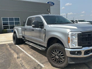 2024 Ford Super Duty F-350 DRW XL