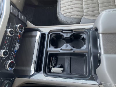 2025 Ford Super Duty F-450 DRW Platinum