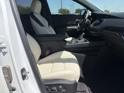 2022 Cadillac XT4 FWD Sport