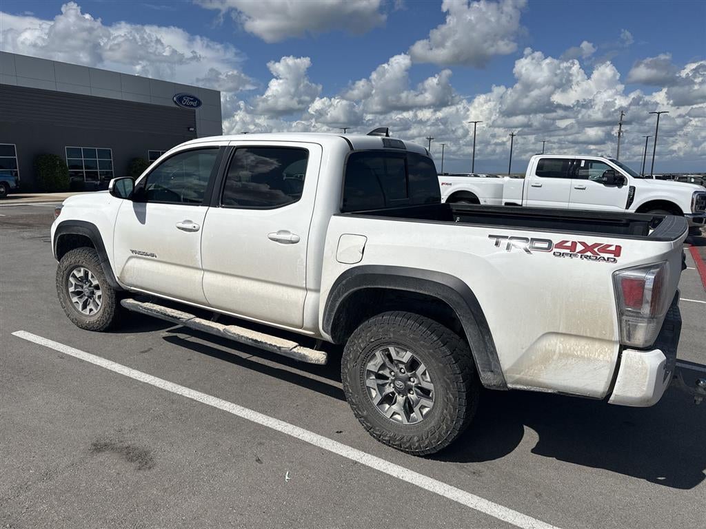 2023 Toyota TACOMA Base