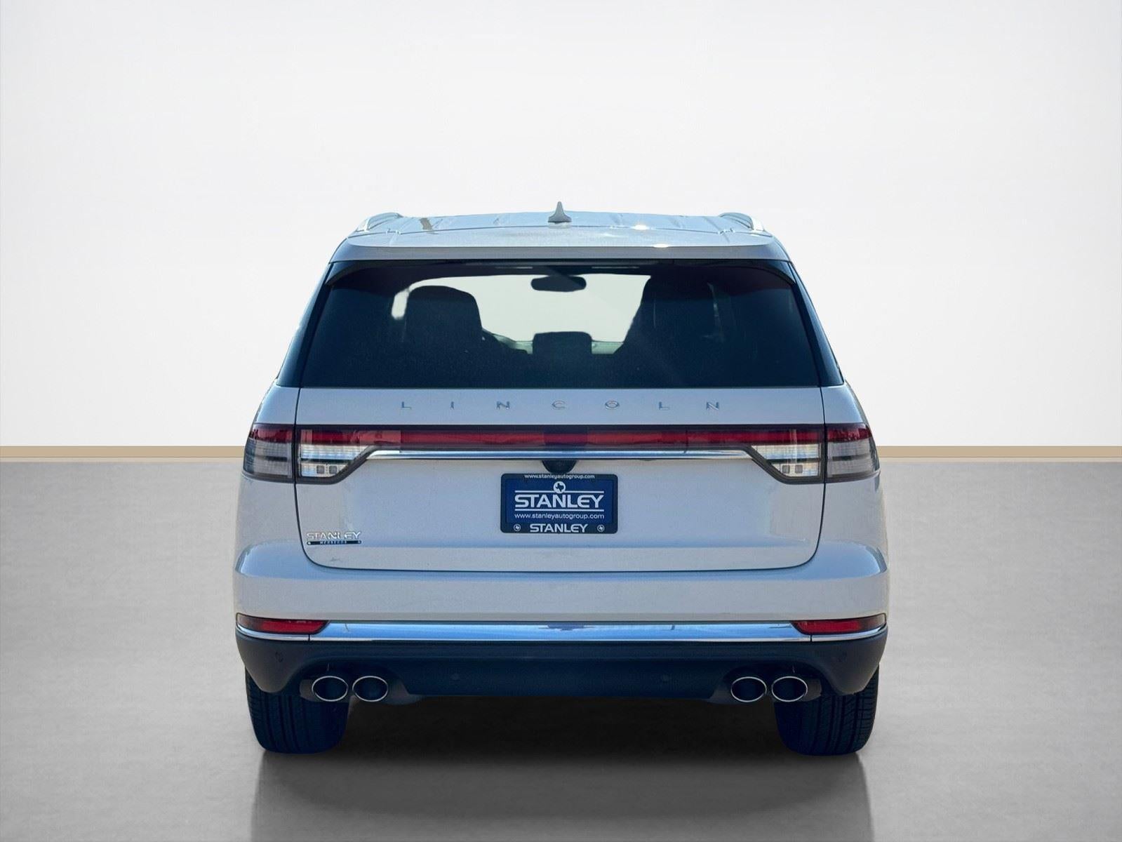 2023 Lincoln Aviator Standard