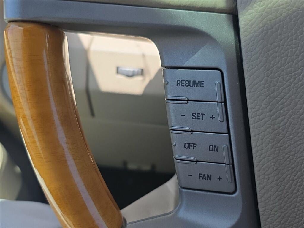 2008 Lincoln Navigator 2WD 4DR