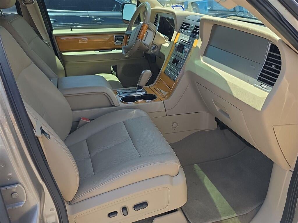 2008 Lincoln Navigator 2WD 4DR