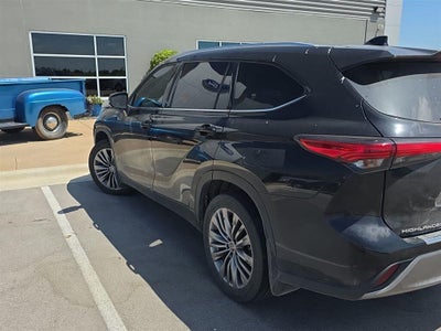 2020 Toyota Highlander Platinum