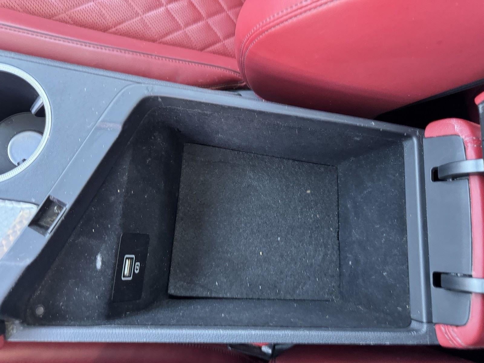 2022 Genesis G70 3.3T Launch Edition