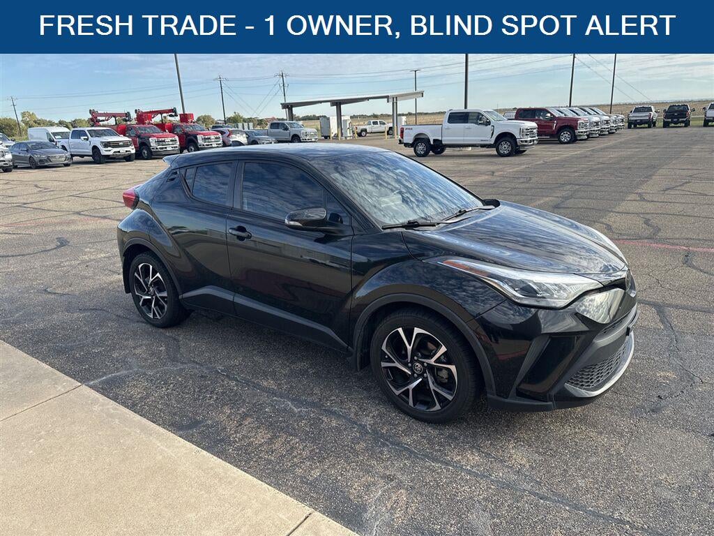 2022 Toyota C-HR XLE