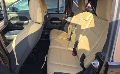 2020 Jeep Wrangler Unlimited Black and Tan