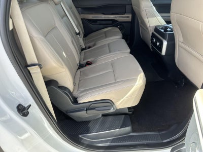 2023 Ford Expedition Max XLT