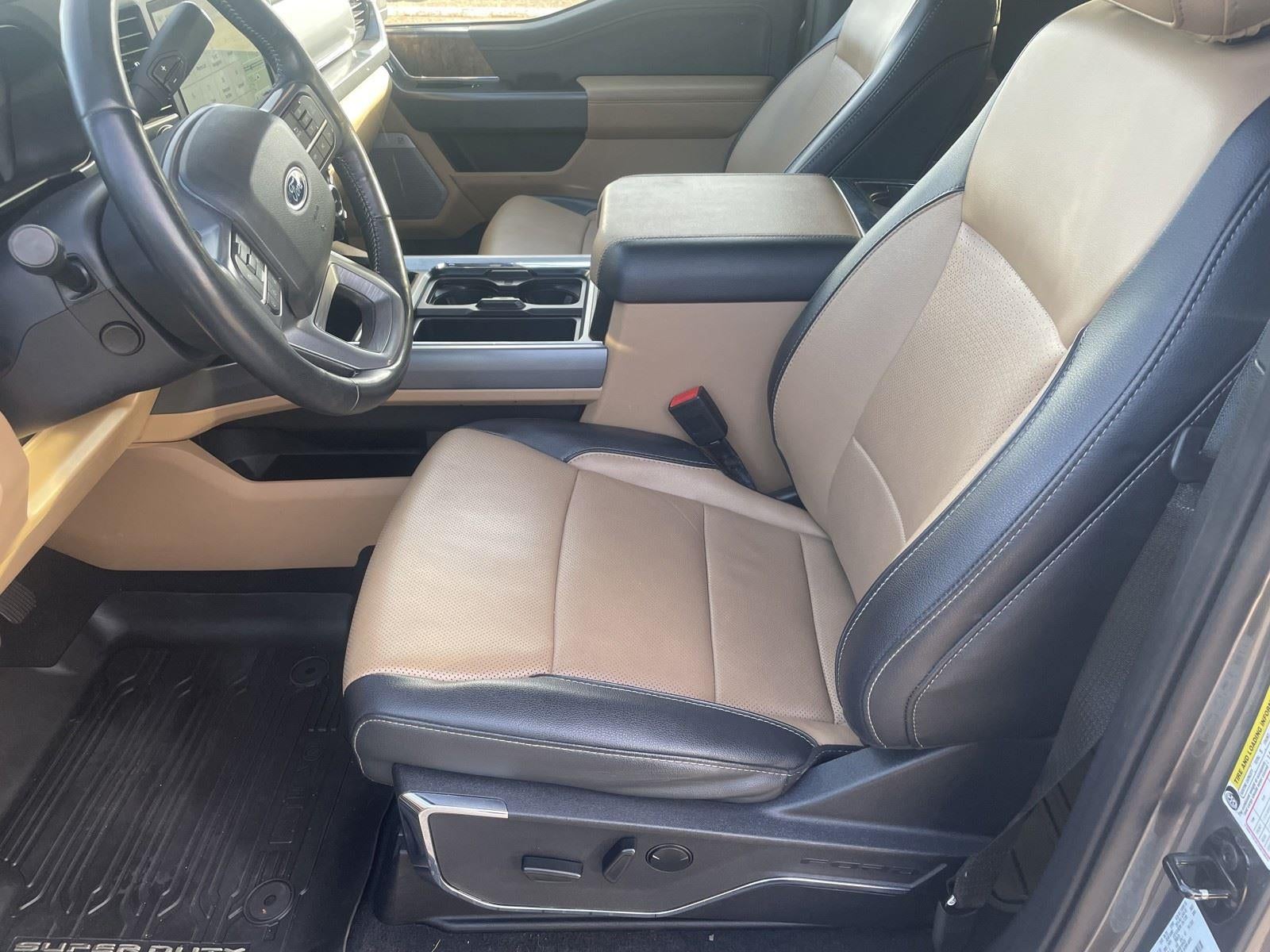 2023 Ford Super Duty F-250 SRW LARIAT