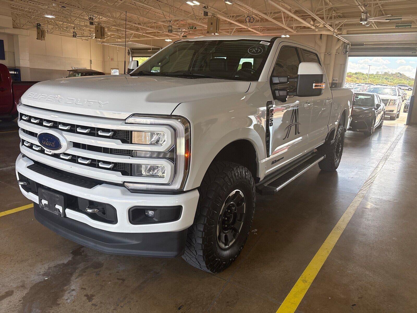 2024 Ford Super Duty F-250 Srw LARIAT