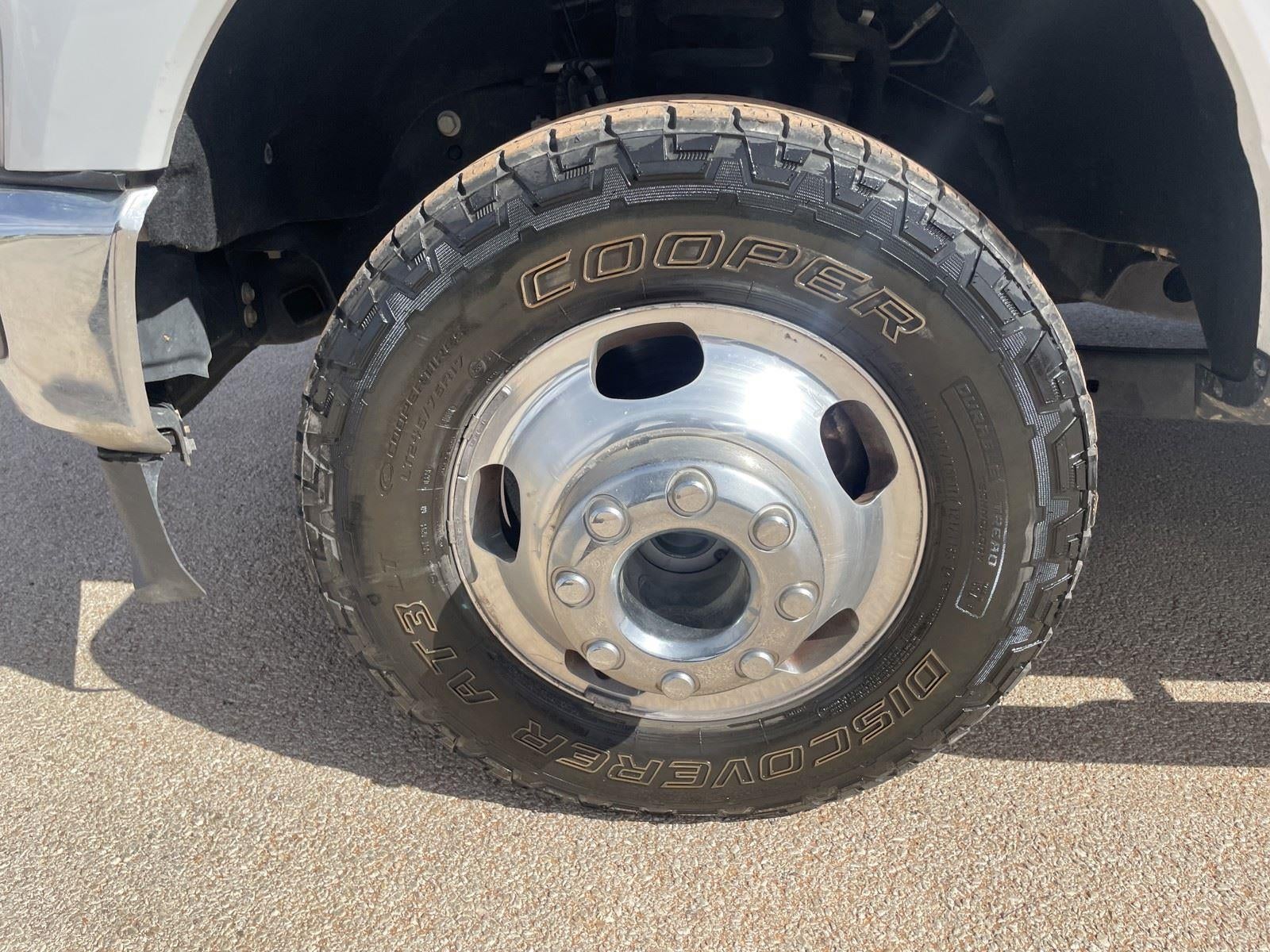 2023 Ford Super Duty F-350 DRW XLT