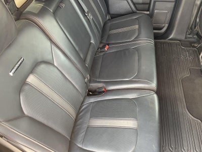 2022 Ford Super Duty F-450 DRW Platinum