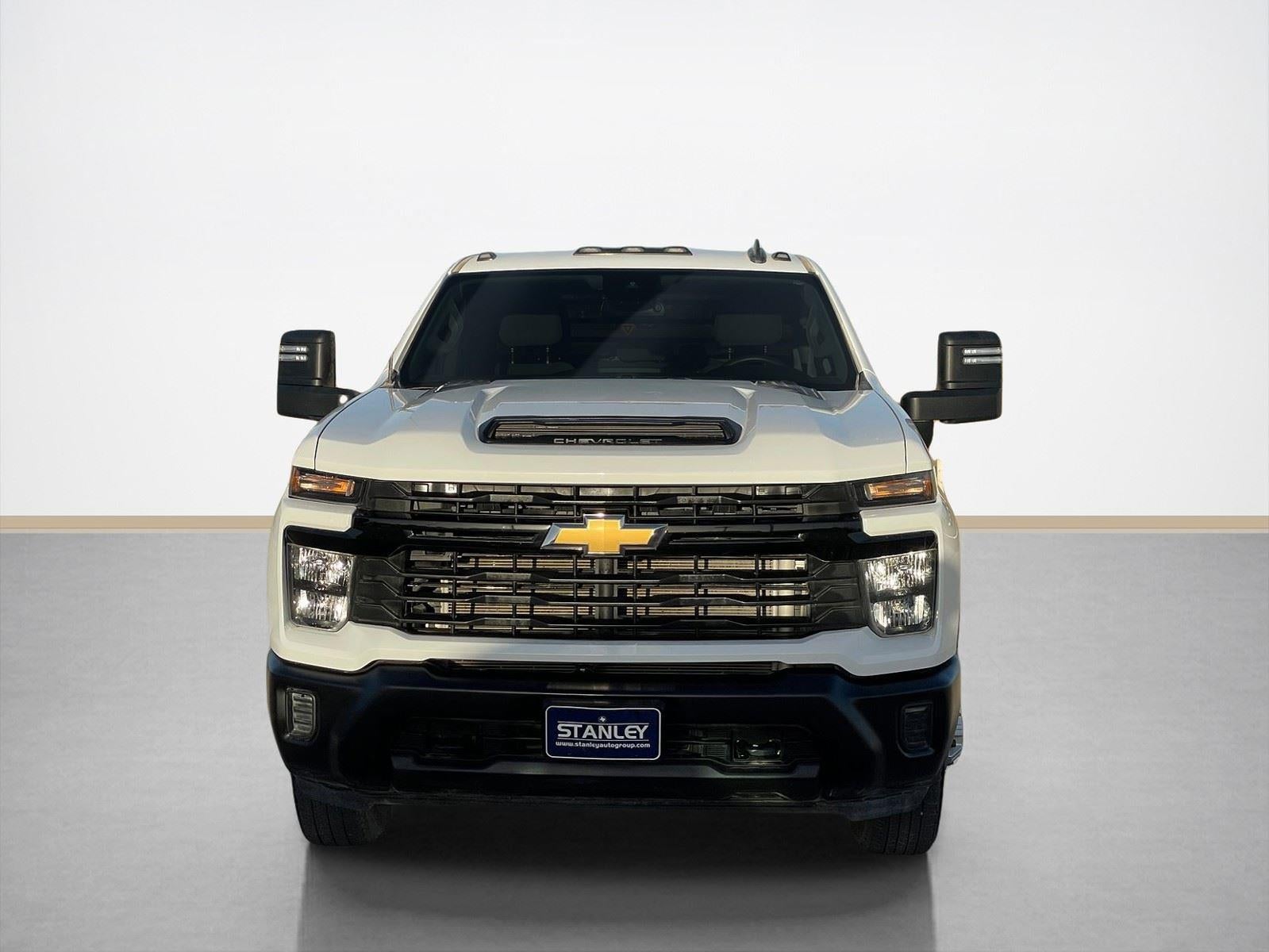 2024 Chevrolet Silverado 3500HD CC Work Truck