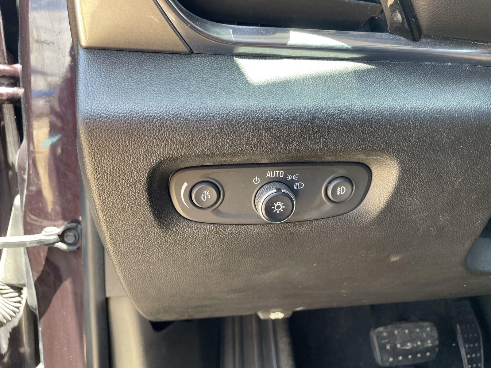 2019 Chevrolet Traverse LT Leather