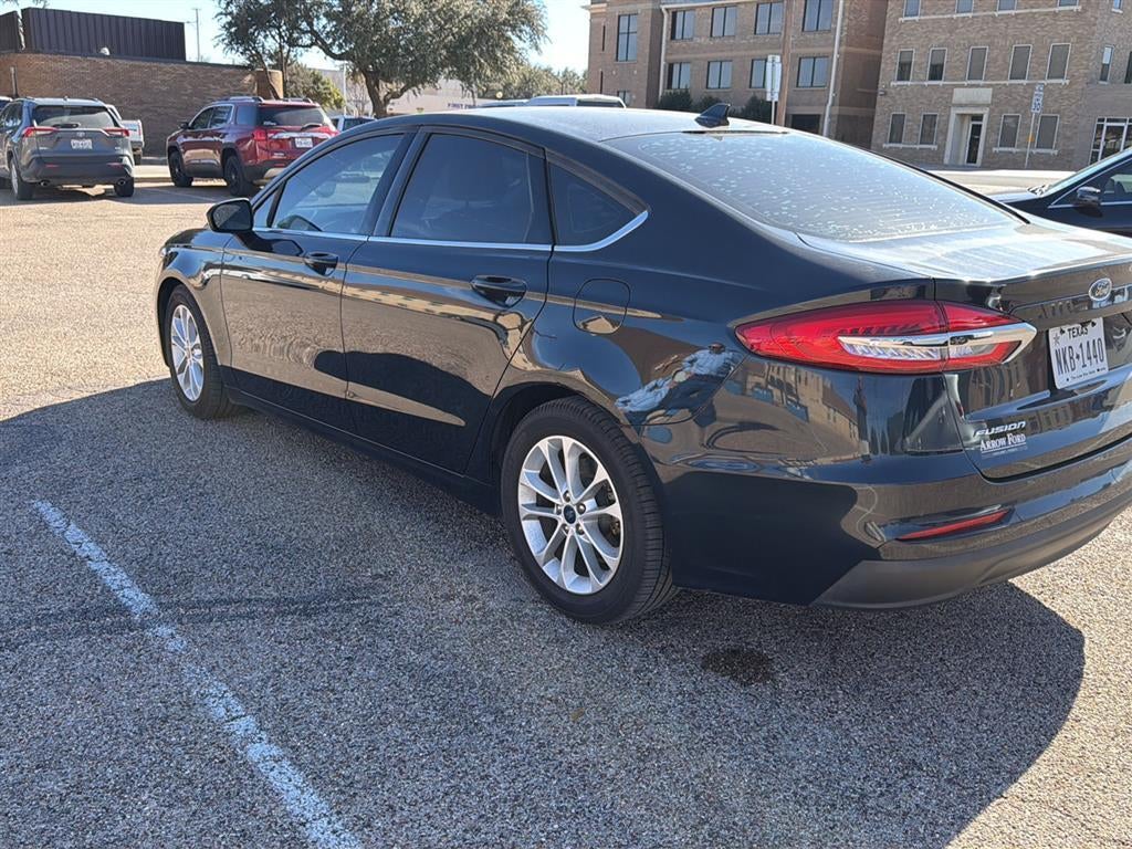 2020 Ford Fusion SE