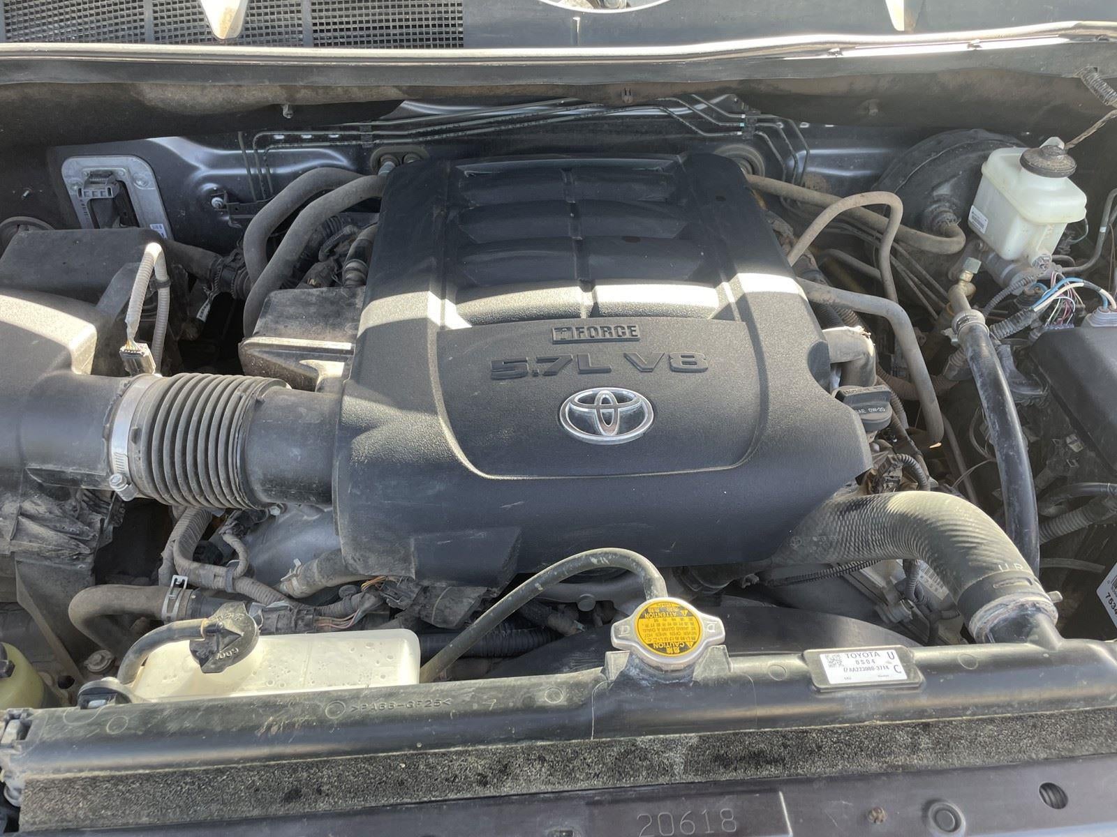 2017 Toyota Tundra SR5