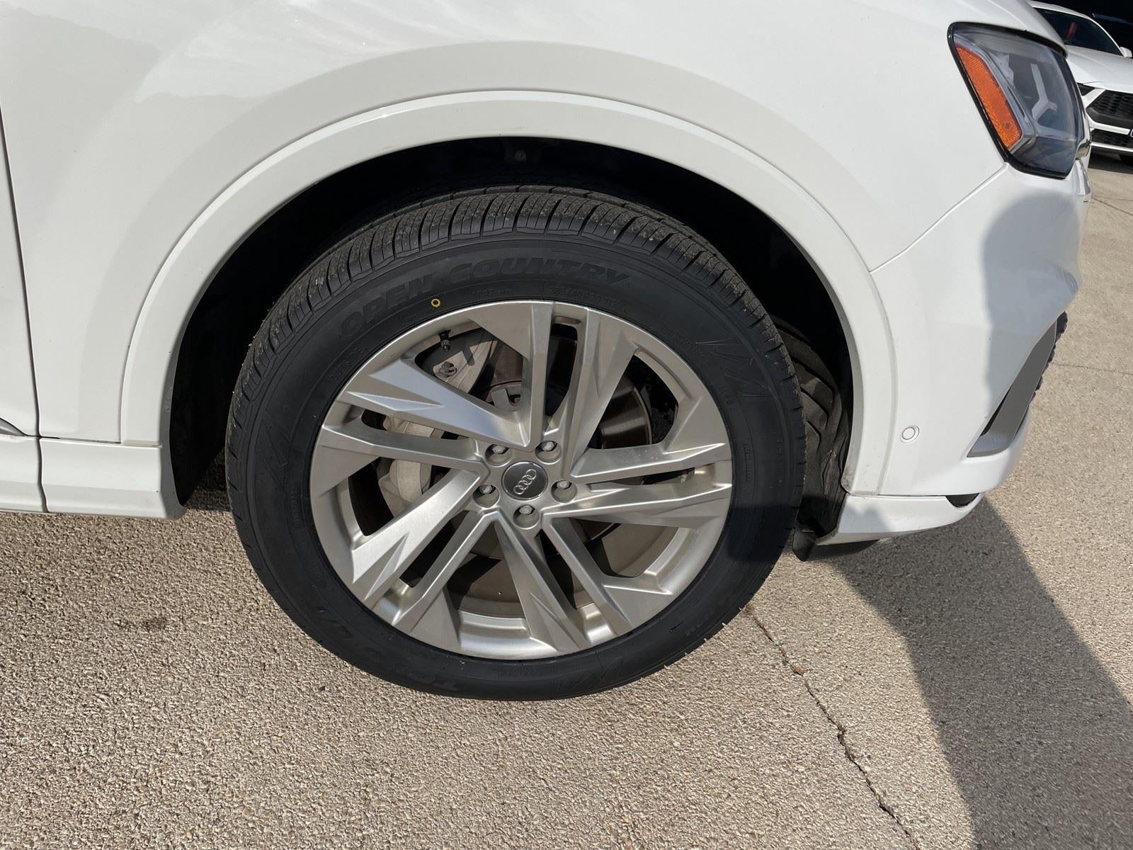 2020 Audi Q7 Premium Plus