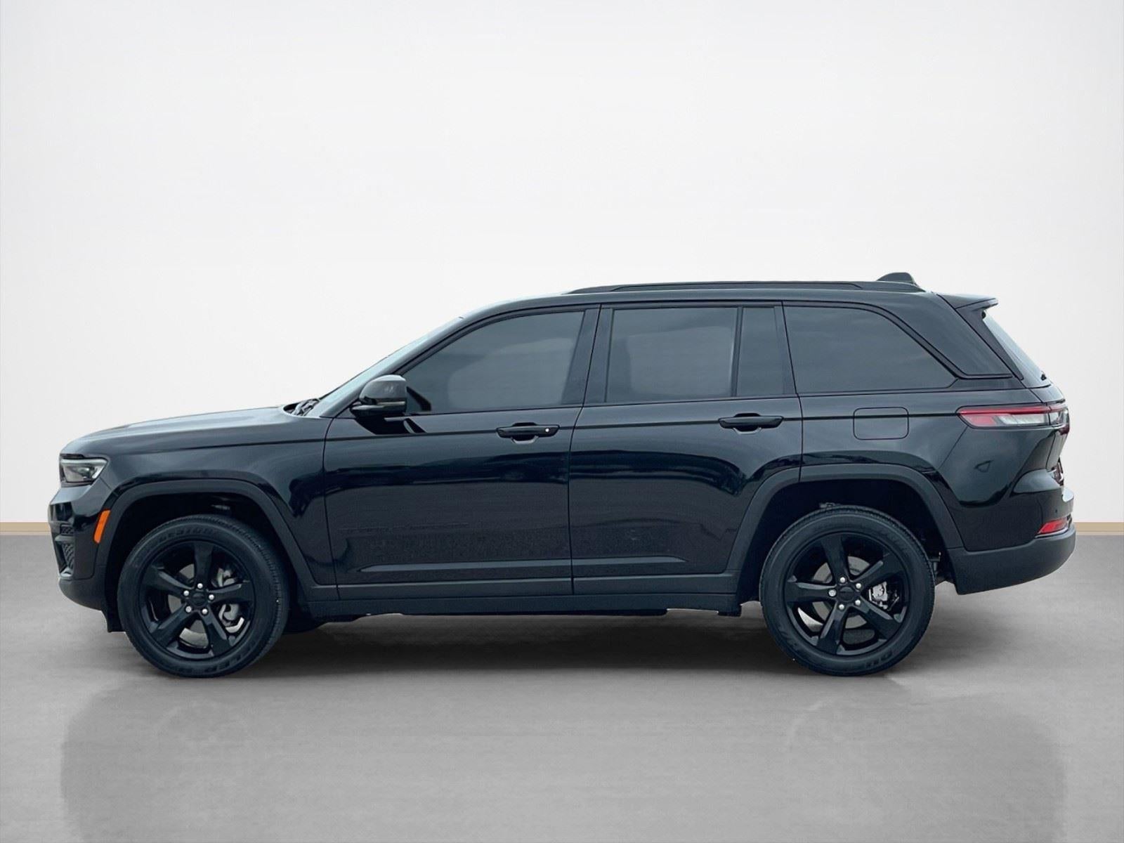 2025 Jeep Grand Cherokee Altitude
