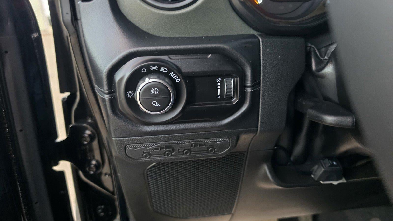 2025 Jeep Gladiator Mojave