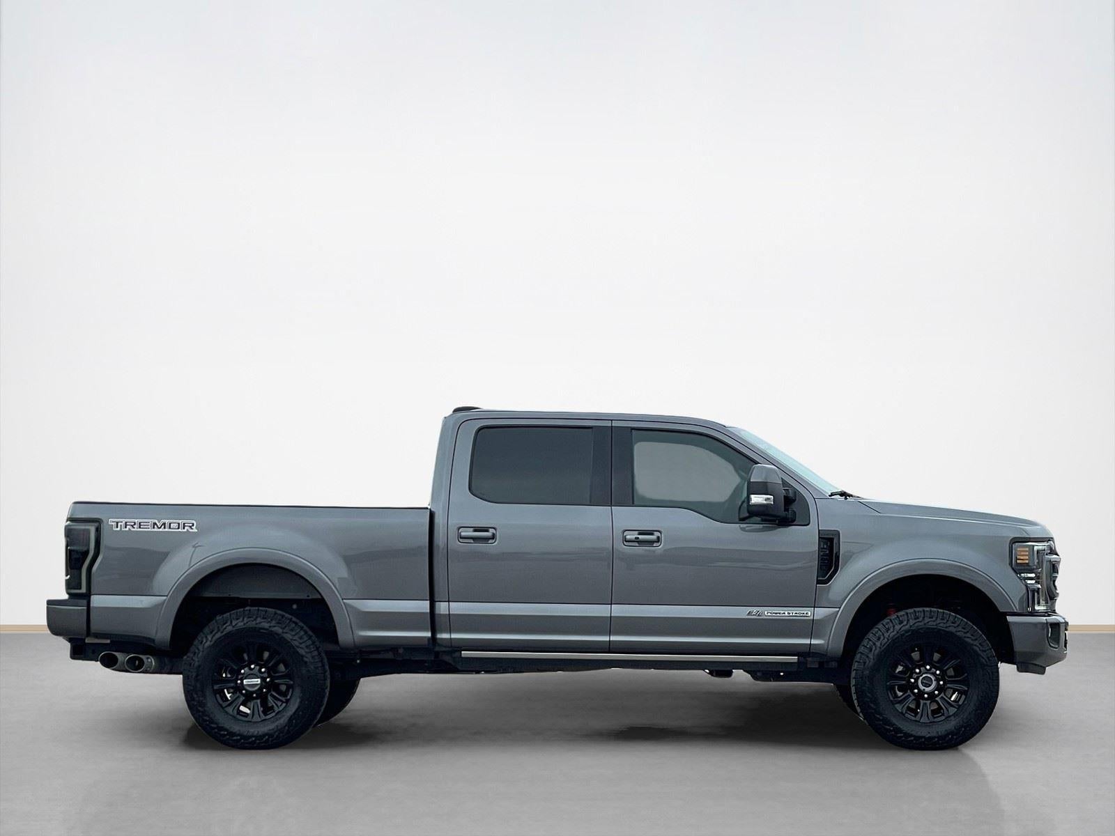 2022 Ford Super Duty F-250 SRW LARIAT