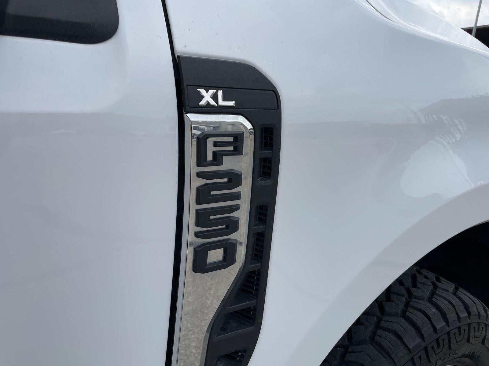 2024 Ford Super Duty F-250 SRW XL
