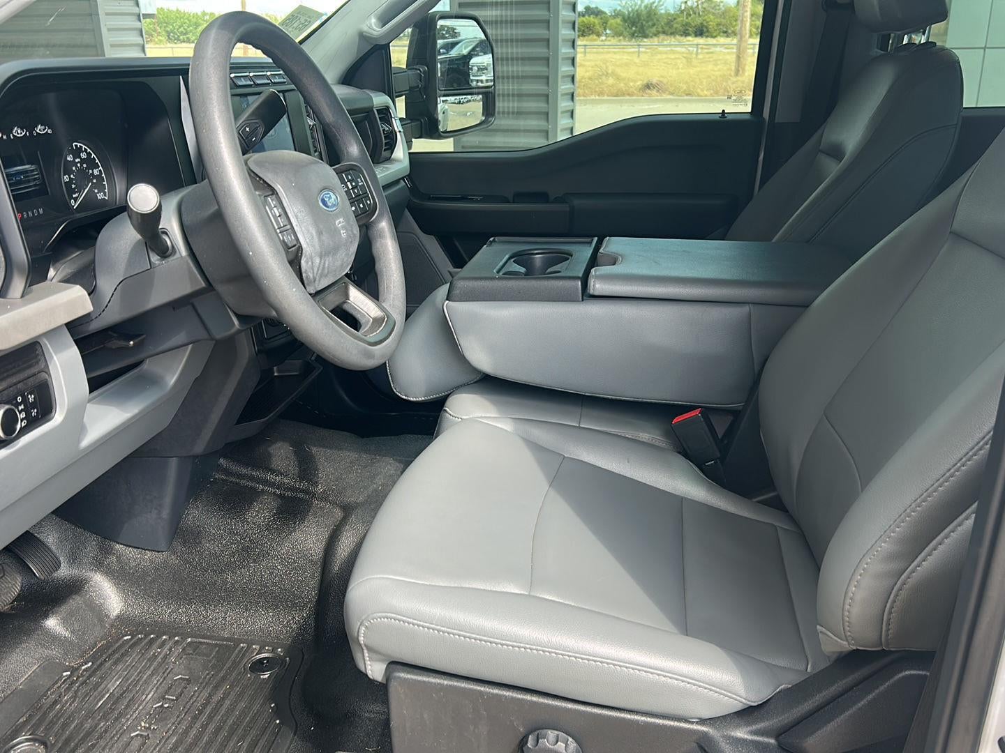 2024 Ford Super Duty F-350 DRW XL