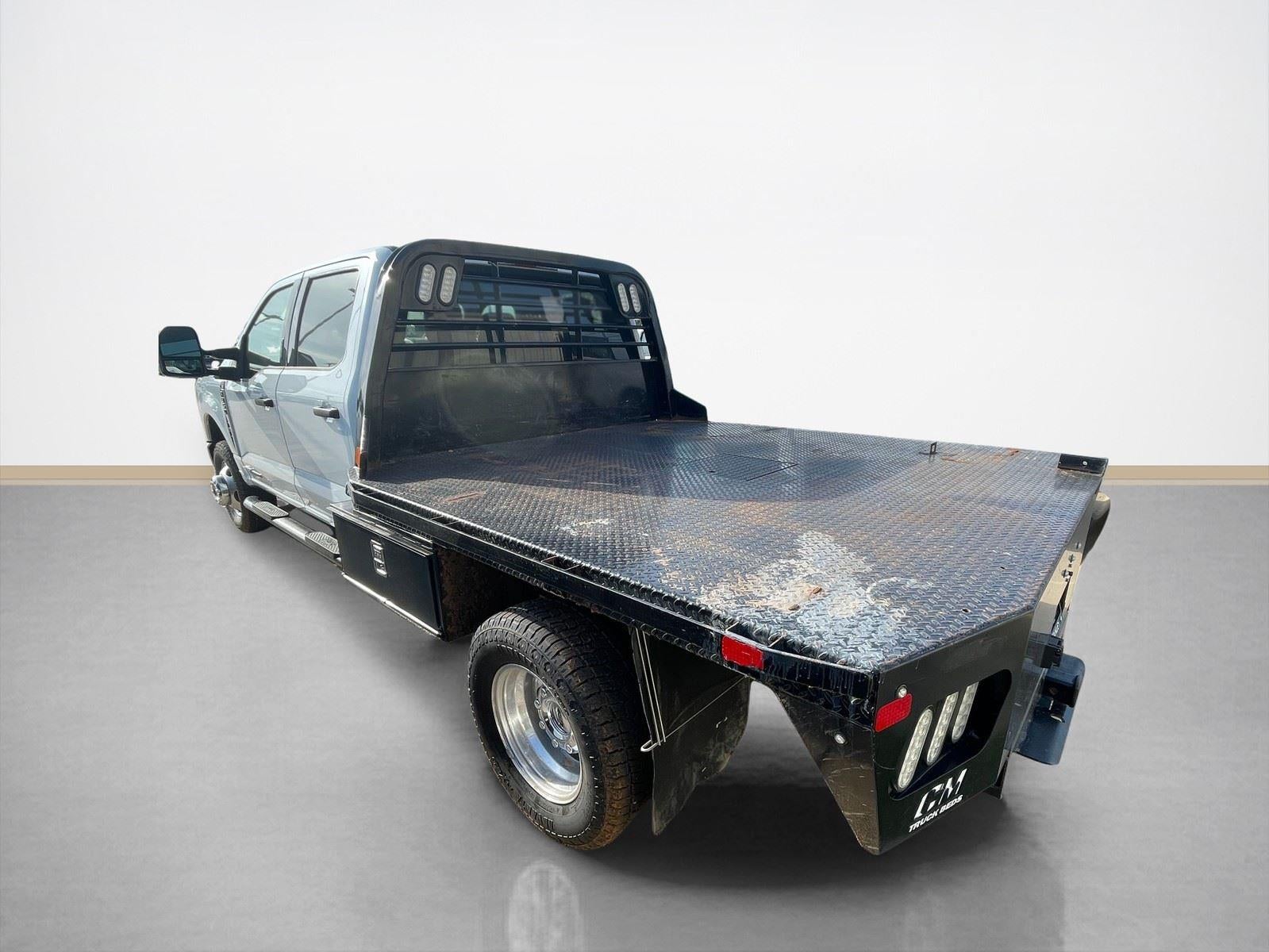 2023 Ford Super Duty F-350 DRW XLT