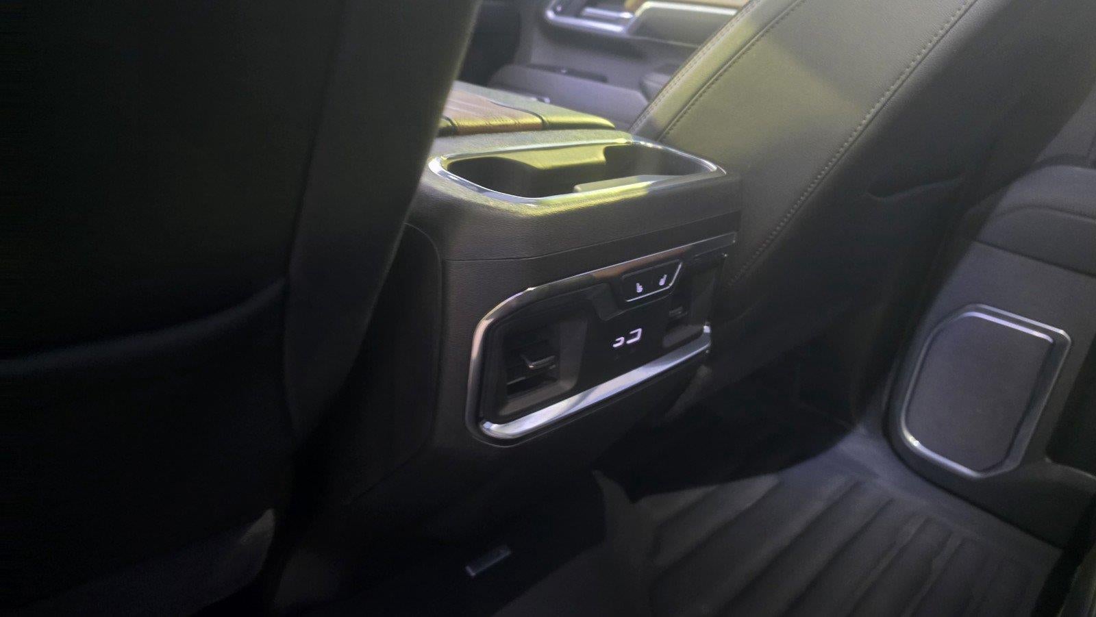 2025 Chevrolet Silverado 3500HD High Country