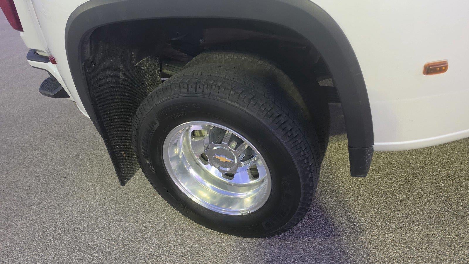 2025 Chevrolet Silverado 3500HD High Country