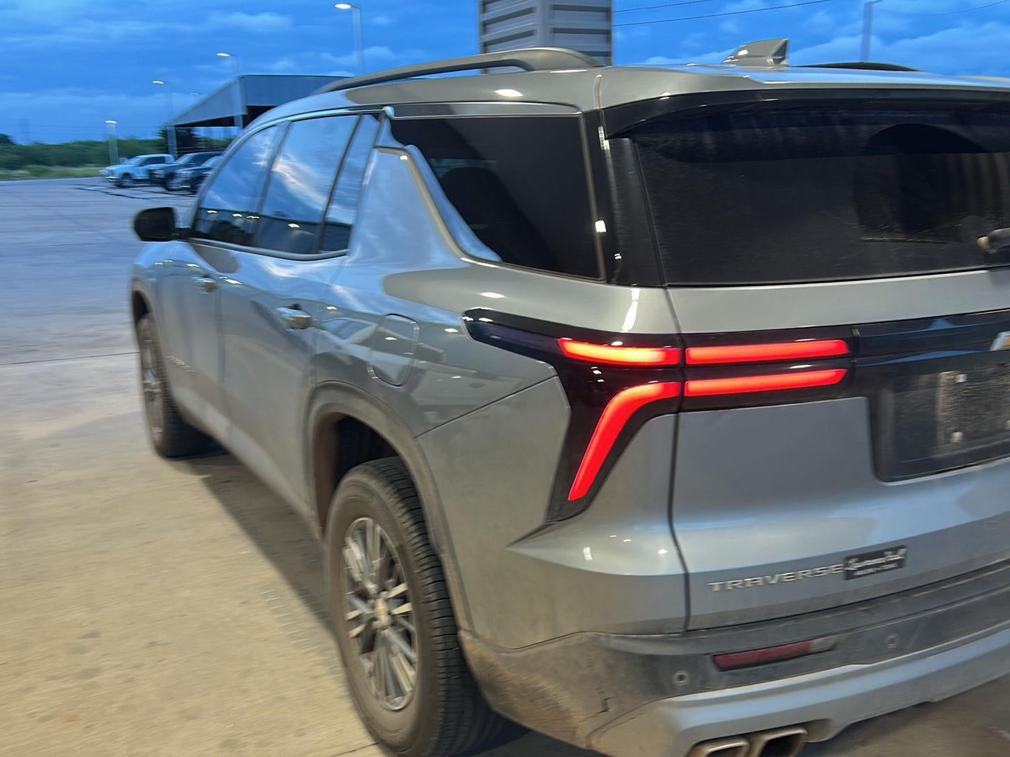 2025 Chevrolet Traverse FWD LT