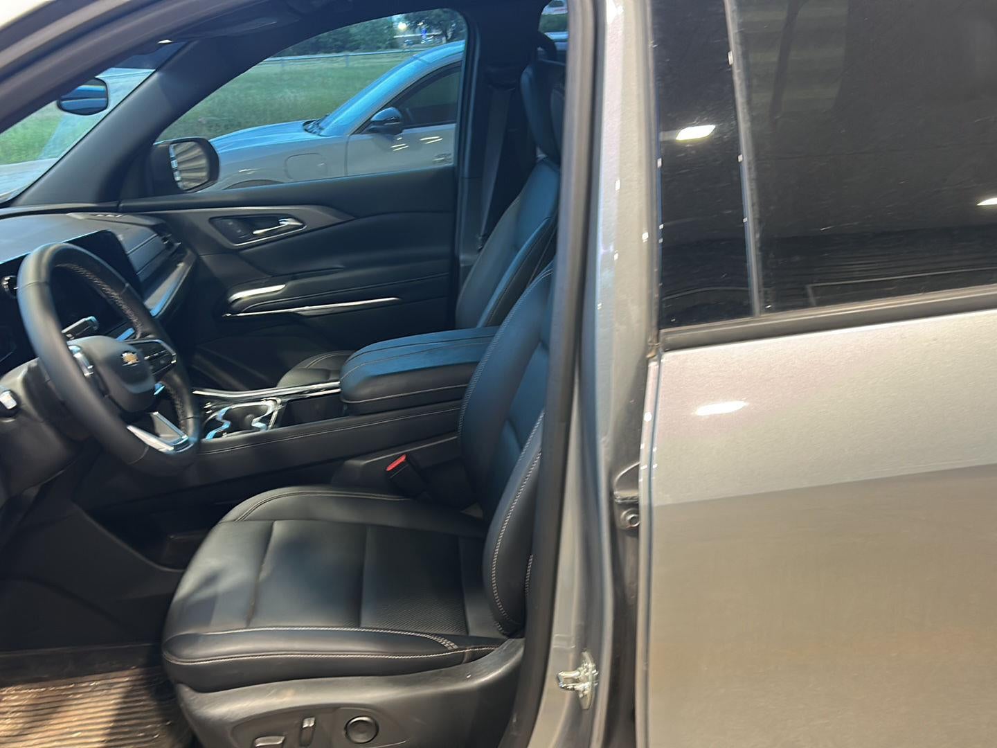 2025 Chevrolet Traverse FWD LT