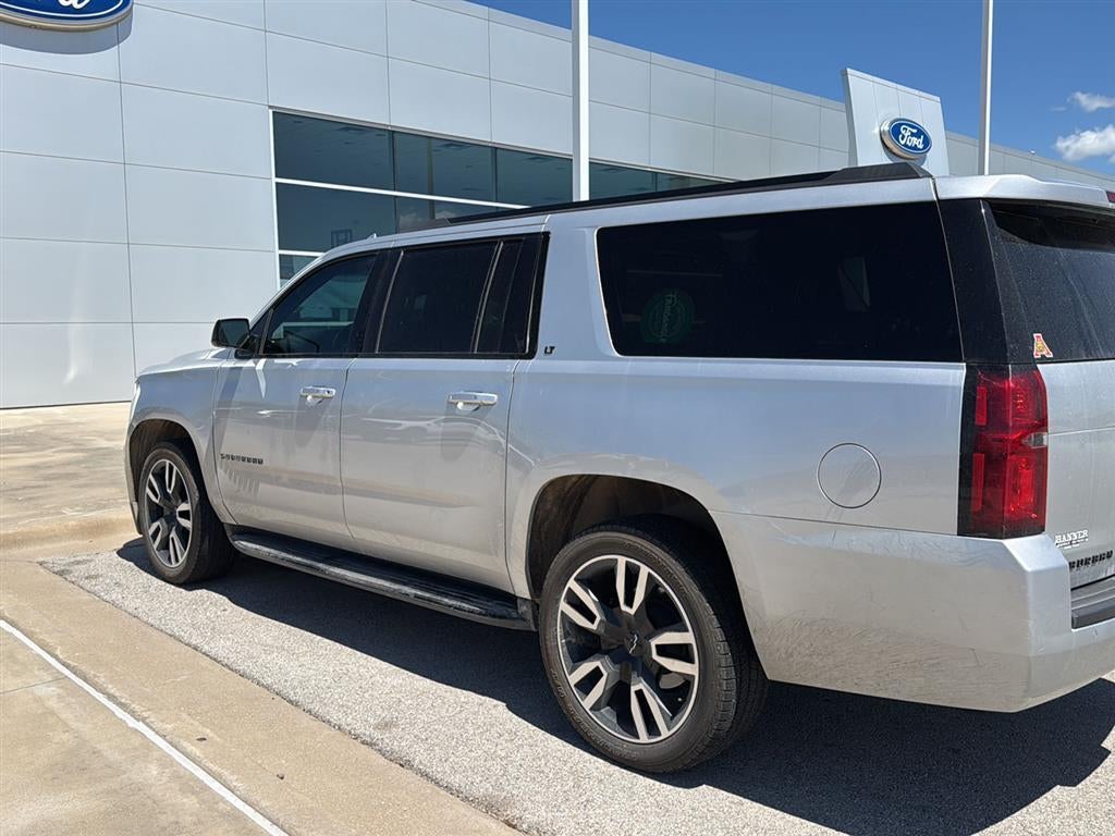 2018 Chevrolet Suburban LT