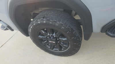 2024 GMC Sierra 2500HD AT4