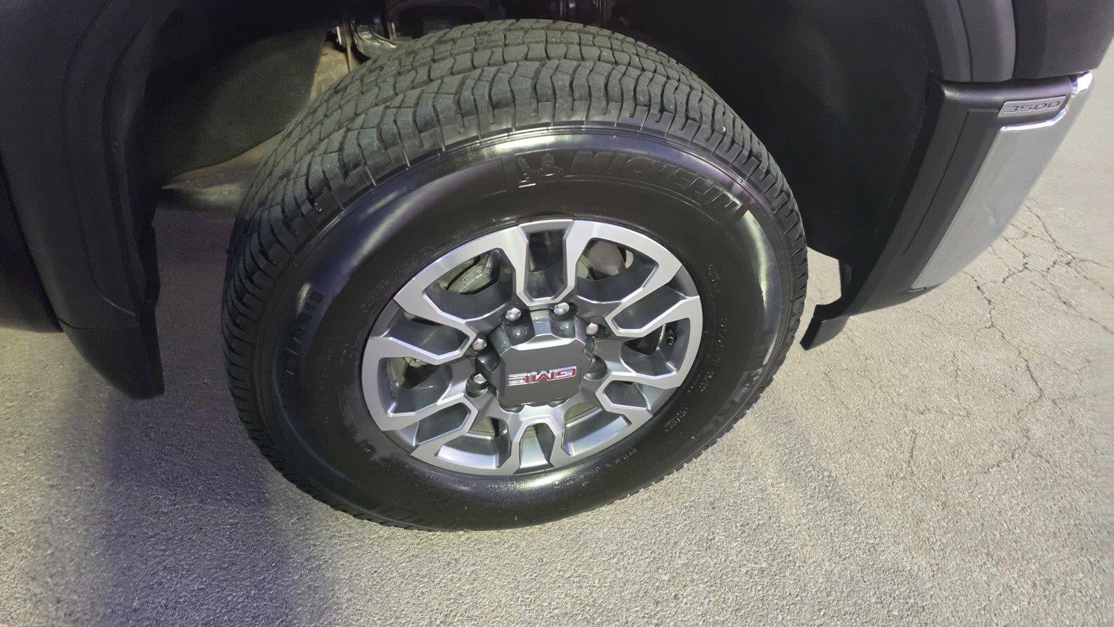 2025 GMC Sierra 3500HD SLE