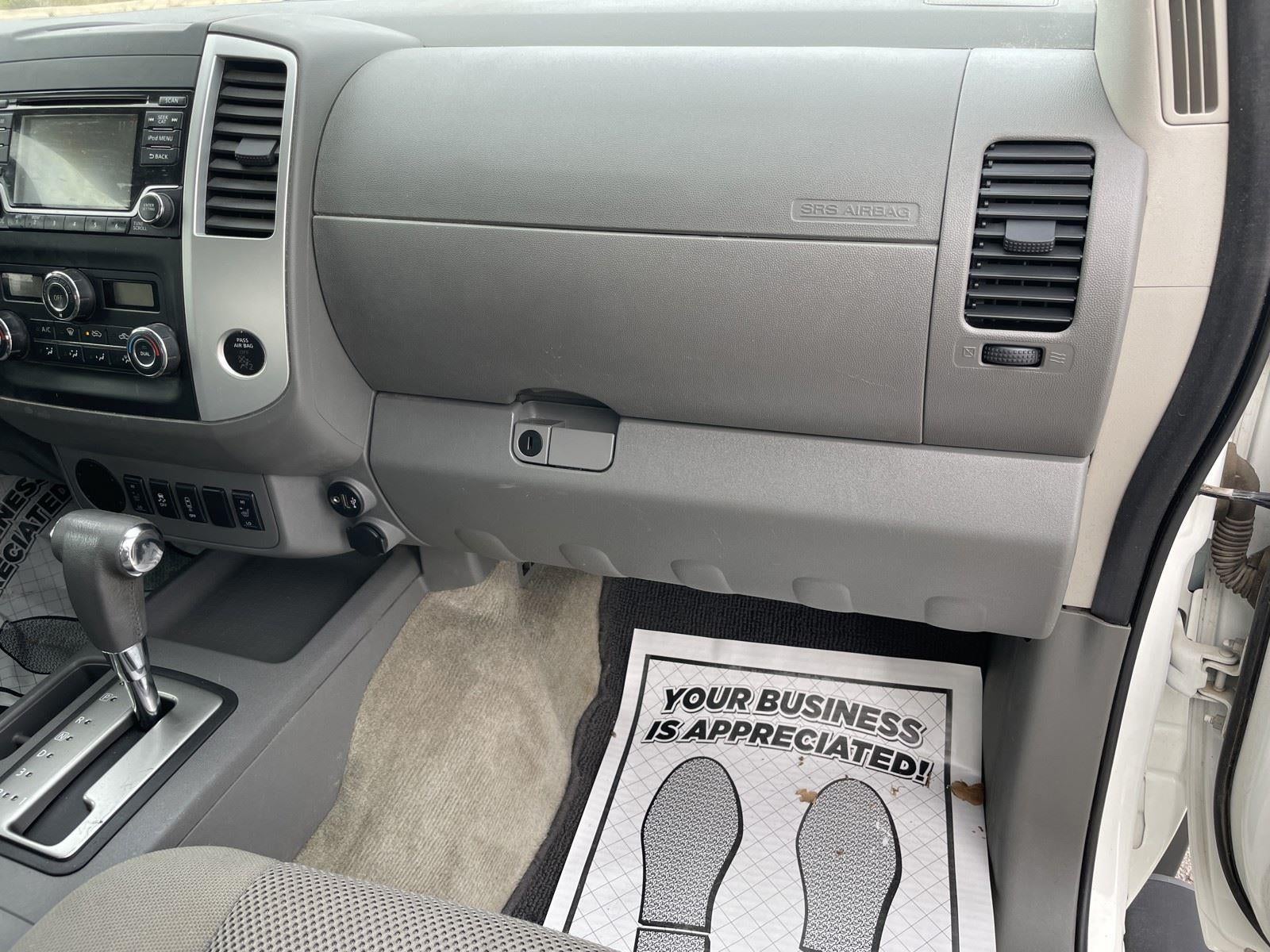 2017 Nissan Frontier SV V6