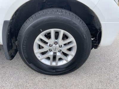 2017 Nissan Frontier SV V6