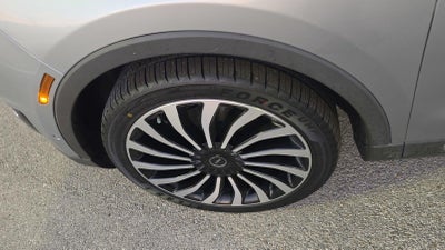 2020 Lincoln Nautilus Black Label