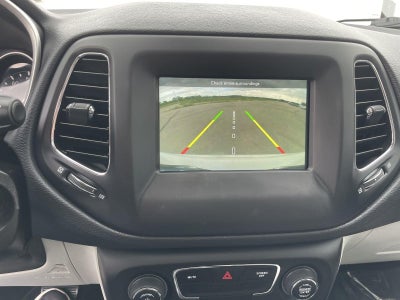 2018 Jeep Compass Latitude w/Sun/Wheel Pkg