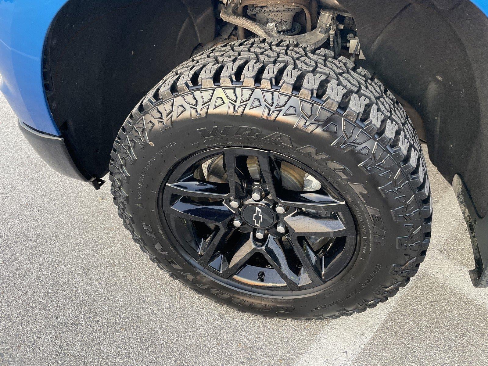 2023 Chevrolet Silverado 1500 Custom Trail Boss
